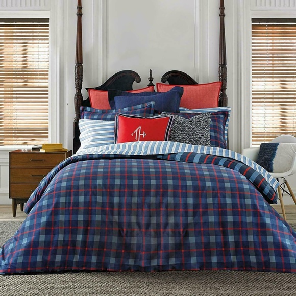 Tommy Hilfiger Boston Plaid Comforter 2 